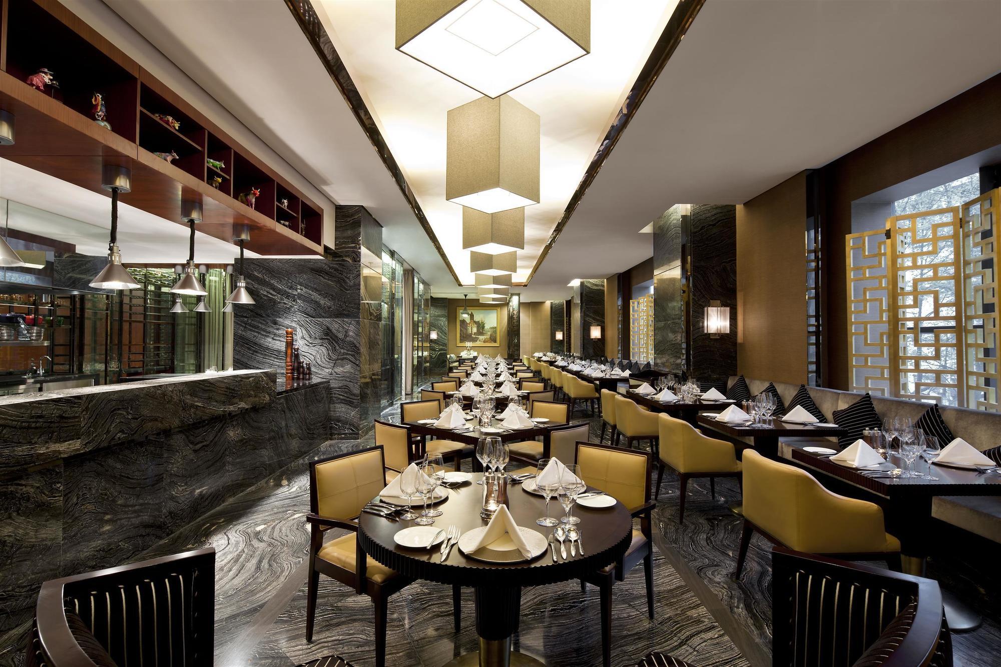 Sheraton Xi'An North City Hotel Restaurante foto